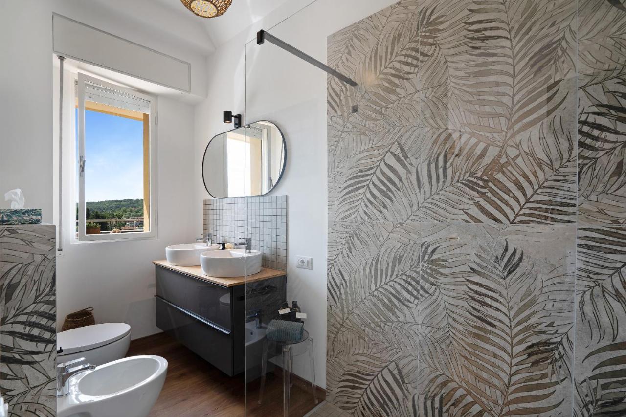 La Casa Del Riccio Apartment อาโรนา ภายนอก รูปภาพ